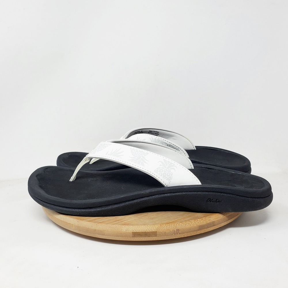 Olukai Ohana Sandals Womens 9 White Flip Flop Thong Pool Beach Shoes